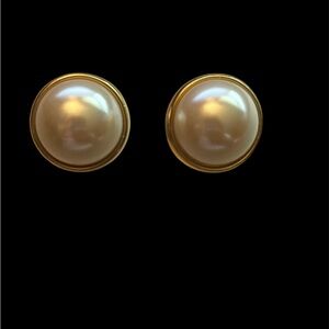 Vintage Richelieu Earrings Round Faux Pearl